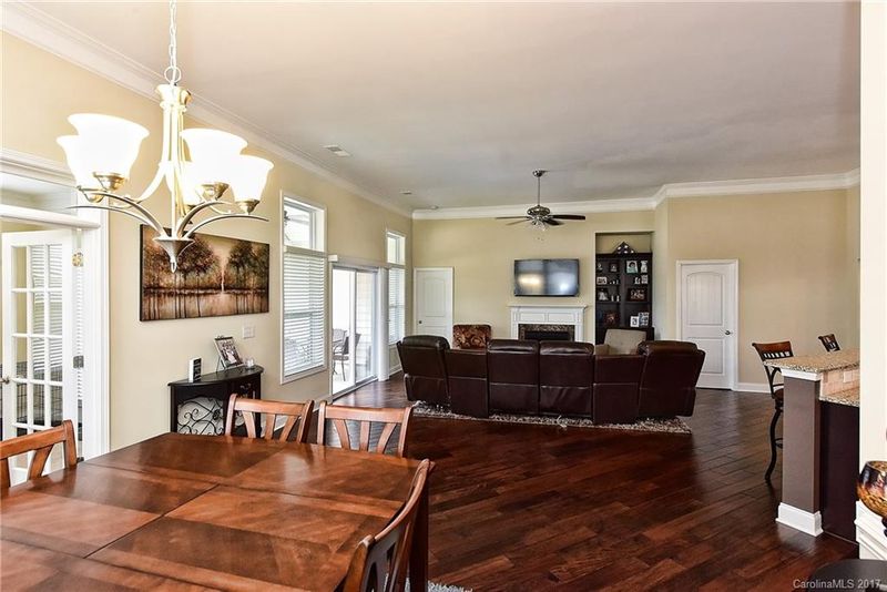 11514 Dunham Dr, Matthews, NC 28105