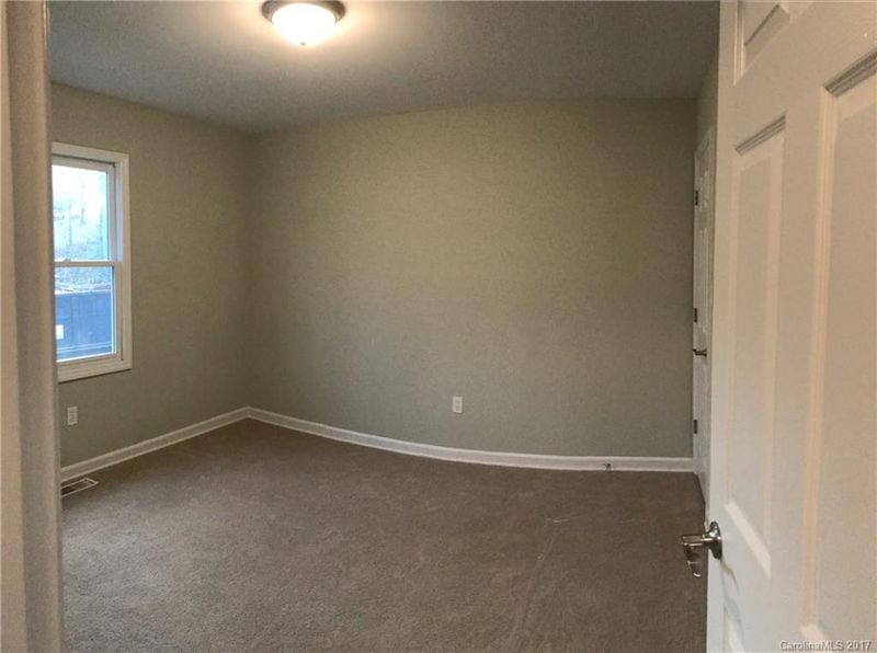 6331 Crosswinds Dr, Lake Wylie, SC 29710