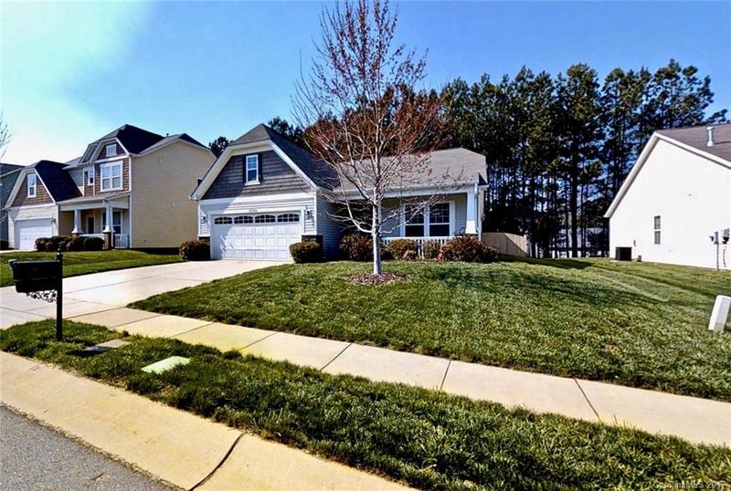15740 Homecoming Way, Charlotte, NC 28278