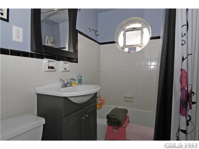 227 Dotger Ave #12, Charlotte, NC 28207