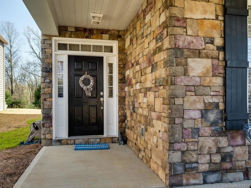 5711 Cactus Valley Rd, Charlotte, NC 28277