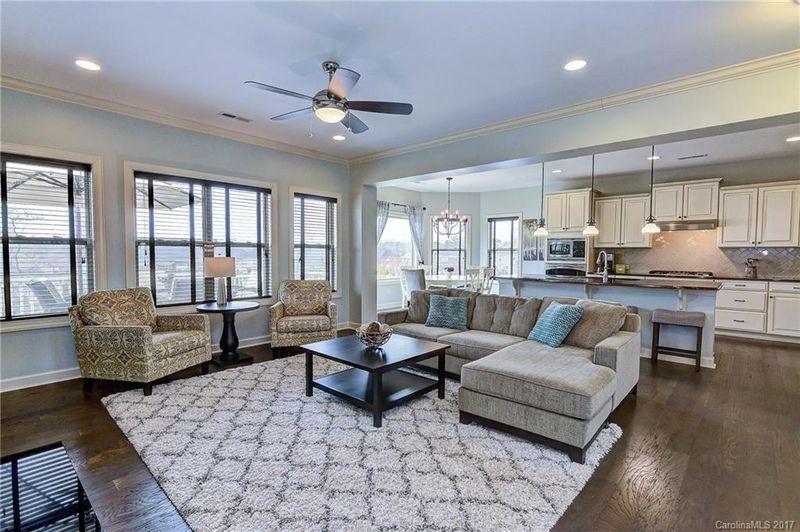 520 Five Leaf Ln, Waxhaw, NC 28173
