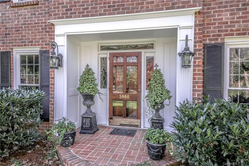 3000 Big Oak Dr, Charlotte, NC 28210