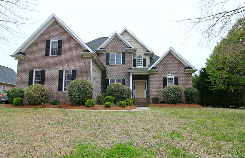 708 Double Eagle St SW, Concord, NC 28027