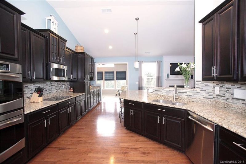 3001 Arsdale Rd, Waxhaw, NC 28173