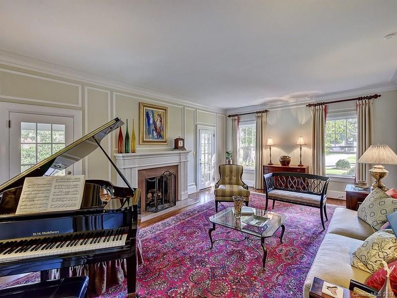 1562 Stanford Pl, Charlotte, NC 28207