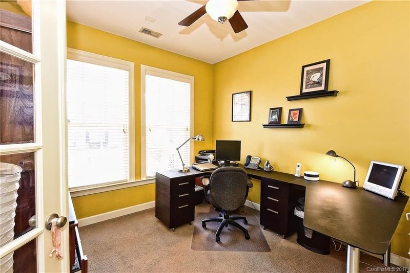 17621 Harbor Walk Dr #140, Cornelius, NC 28031