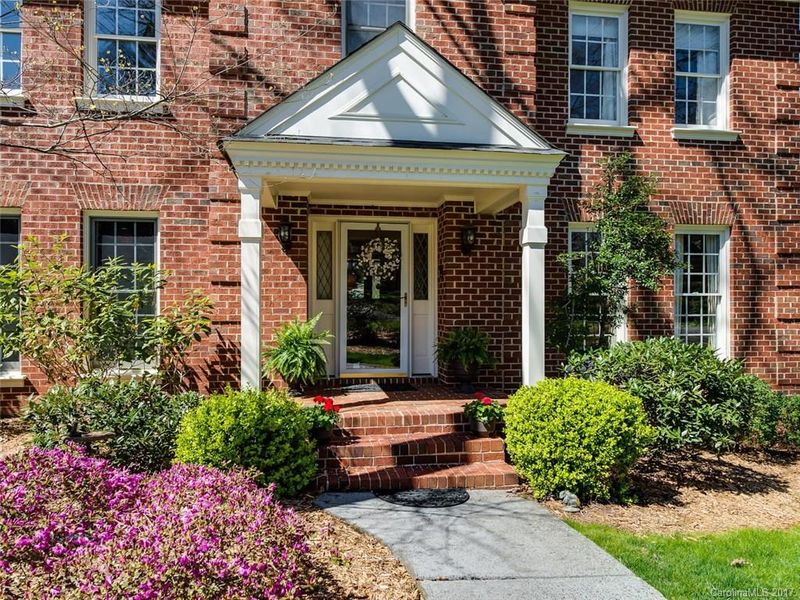 10143 Balmoral Cir, Charlotte, NC 28210