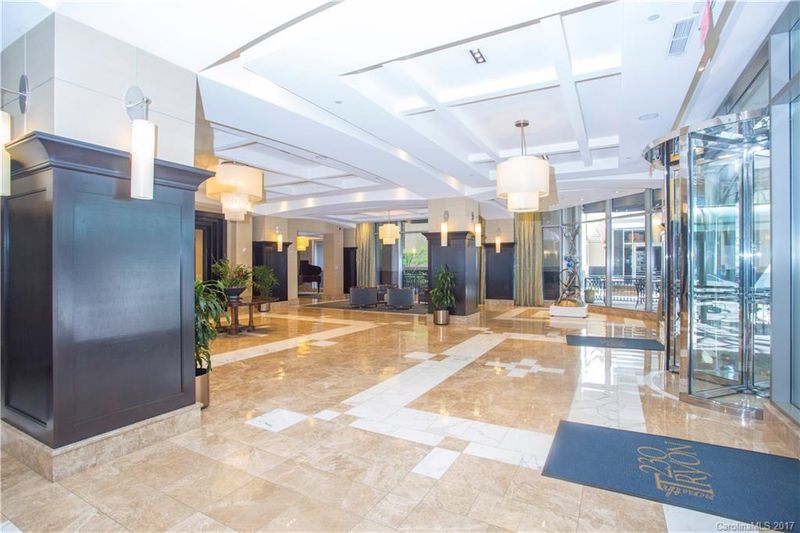 230 Tryon St #601, Charlotte, NC 28202