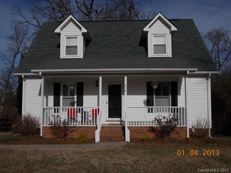 210 Rankin St, Belmont, NC 28012
