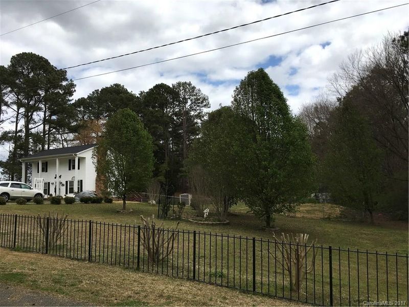 2803 Castlebrook Dr, Monroe, NC 28112