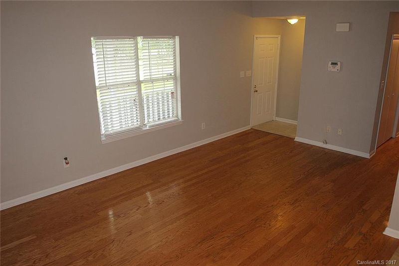 5602 Nesting Ct, Charlotte, NC 28214