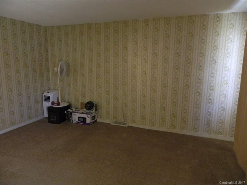 3914 Langley Rd, Charlotte, NC 28215