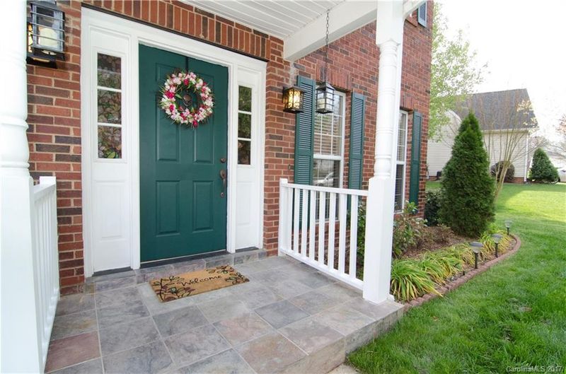736 W Cheval Dr, Fort Mill, SC 29708