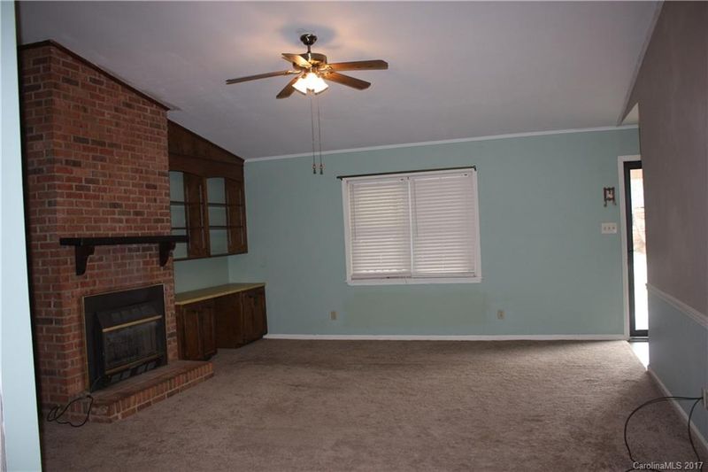 216 Pine Rd #41, Mount Holly, NC 28120
