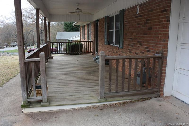 216 Pine Rd #41, Mount Holly, NC 28120