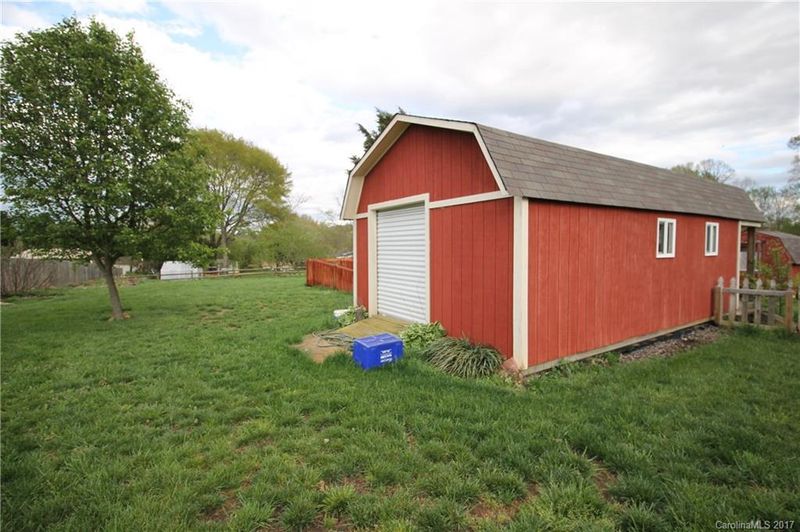 4610 Old Mill Rd, Gastonia, NC 28056