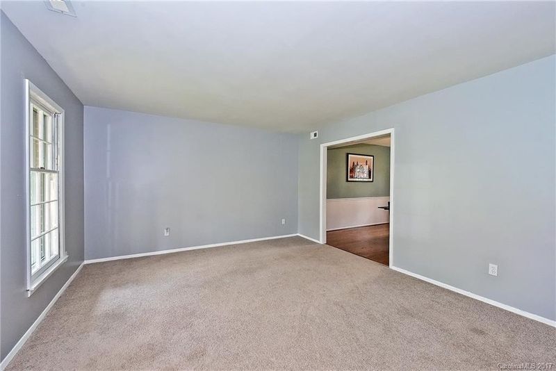 833 Ingraham Pl #46, Charlotte, NC 28270