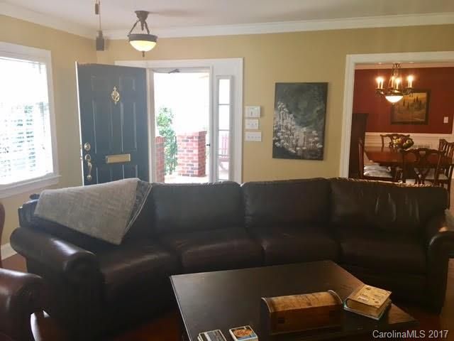 13 Park Dr, Belmont, NC 28012
