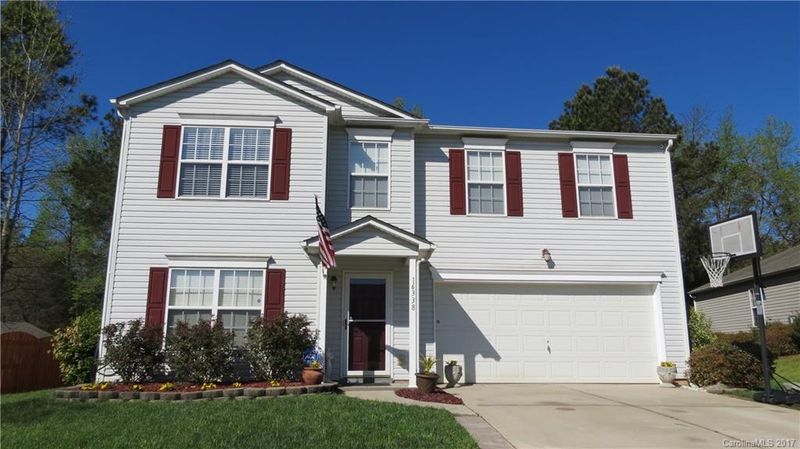 16338 Circlegreen Dr, Charlotte, NC 28273