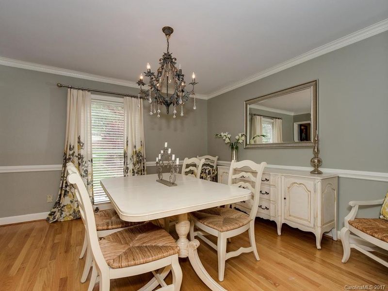 1103 Holleybank Dr, Matthews, NC 28105