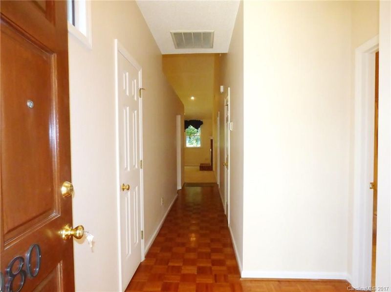 19980 Oak Leaf Cir #19980, Cornelius, NC 28031