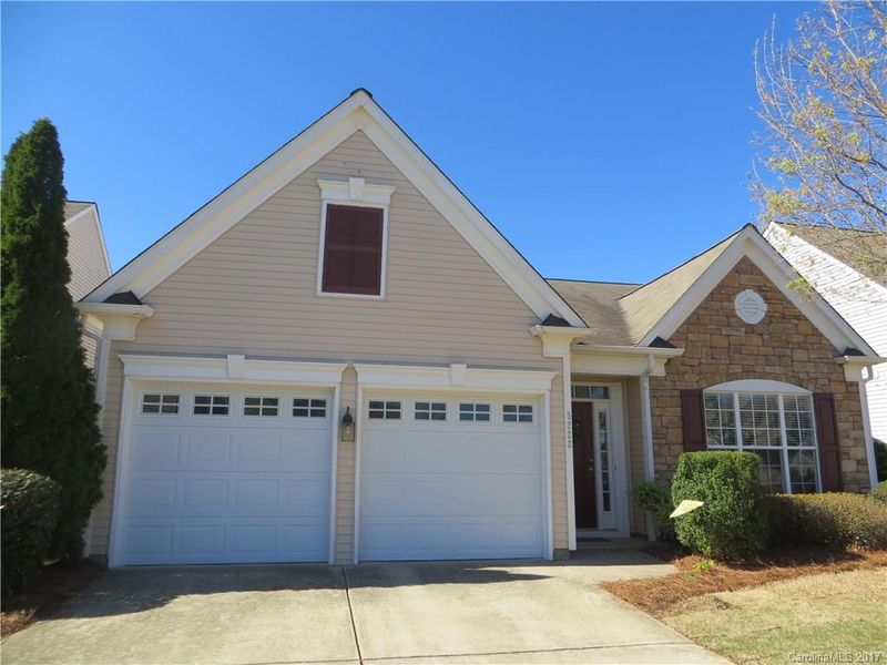 5222 Prosperity View Dr, Charlotte, NC 28269