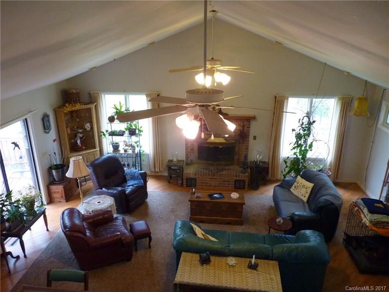 1727 Lawing Rd, Charlotte, NC 28216