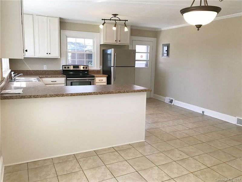 205 E 13th St, Kannapolis, NC 28083