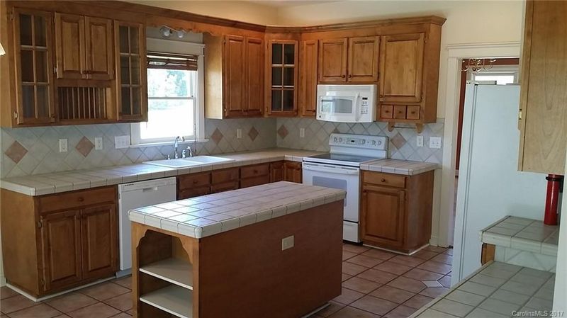 6422 Steele Rd, Waxhaw, NC 28173