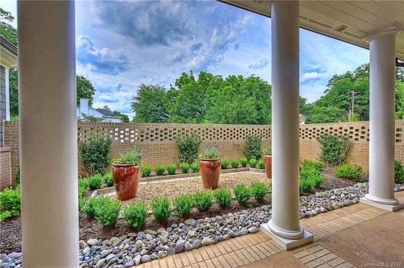 2631 Colton Dr #108, Charlotte, NC 28211
