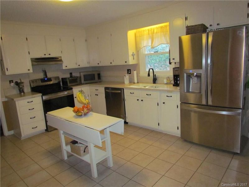 503 Woodend Dr, Concord, NC 28025