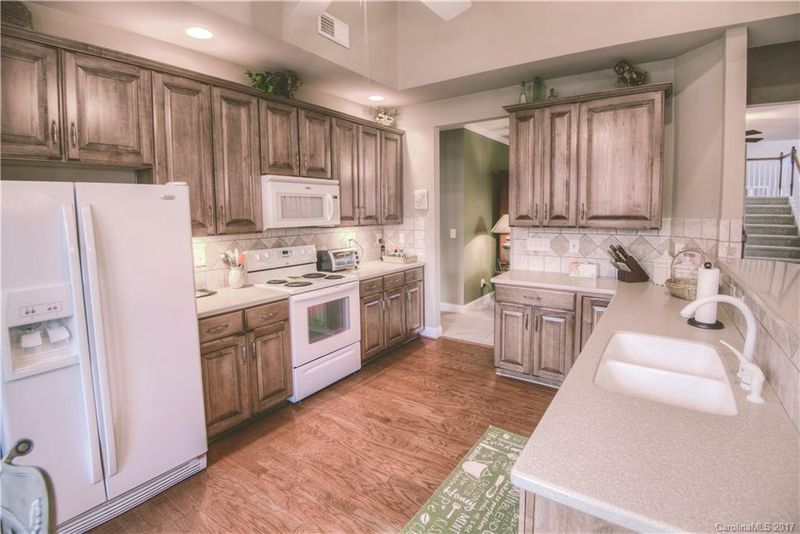 906 Platinum Dr, Fort Mill, SC 29715