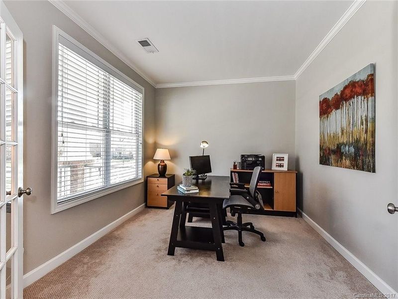 1004 Shalford Ln, Matthews, NC 28104