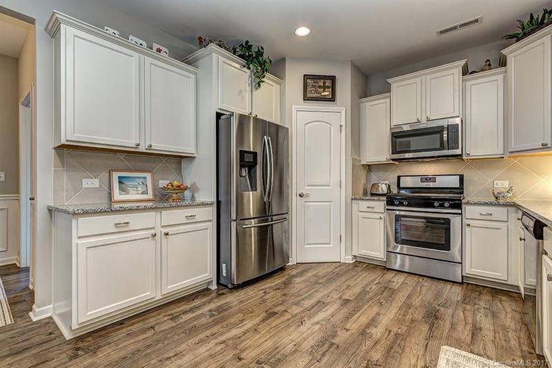 16124 Commodore Dr, Lancaster, SC 29720