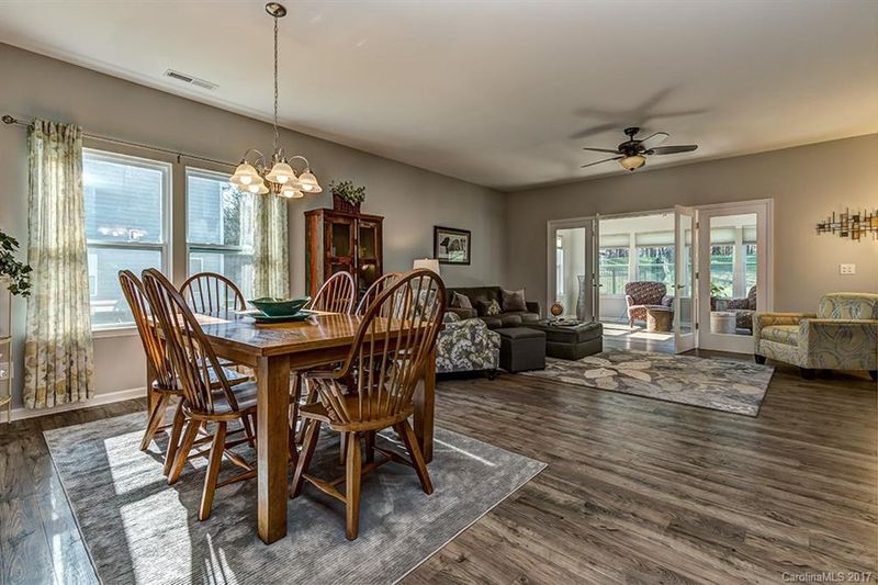 16124 Commodore Dr, Lancaster, SC 29720