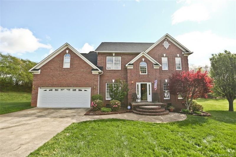 125 Pointer Ct, Concord, NC 28025