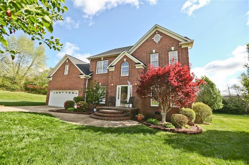 125 Pointer Ct, Concord, NC 28025