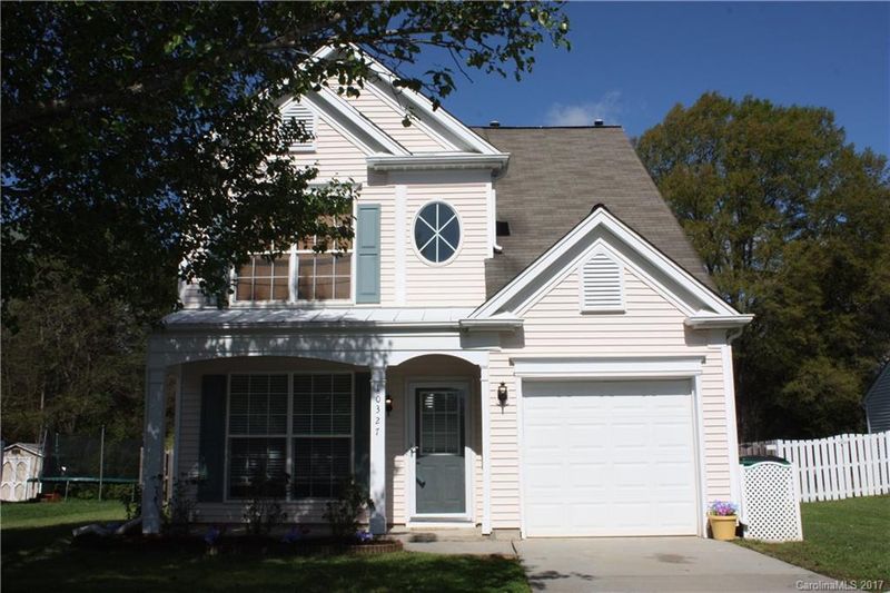10327 Roundleaf Dr, Charlotte, NC 28213