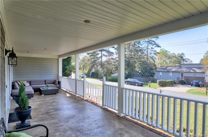 20525 Rio Oro Dr, Cornelius, NC 28031