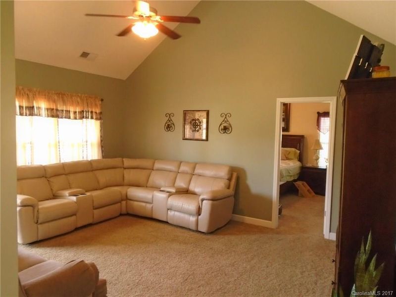 415 Stacy Ln #19, York, SC 29745