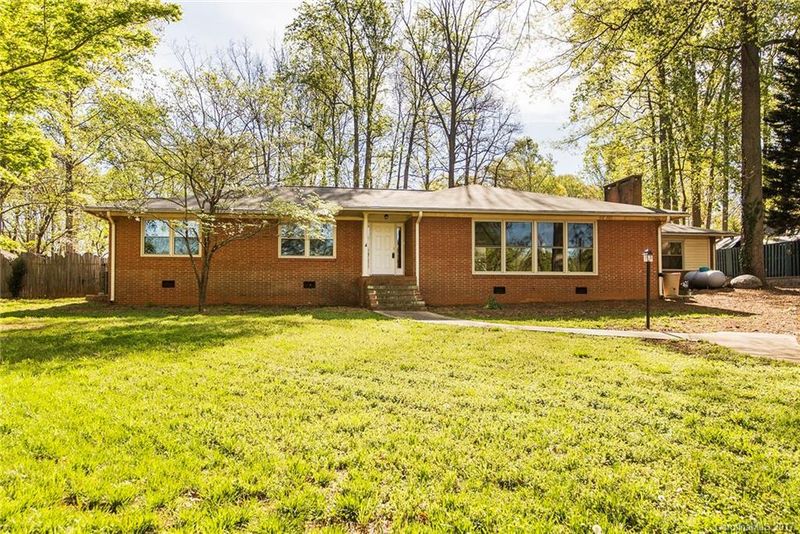 115 Irish Rd, Mooresville, NC 28117