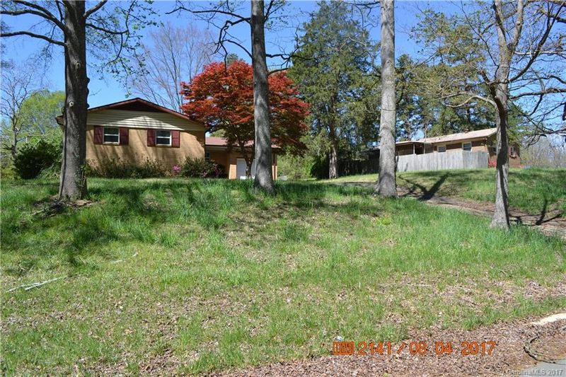 2024 Woodtop Ct, Charlotte, NC 28214