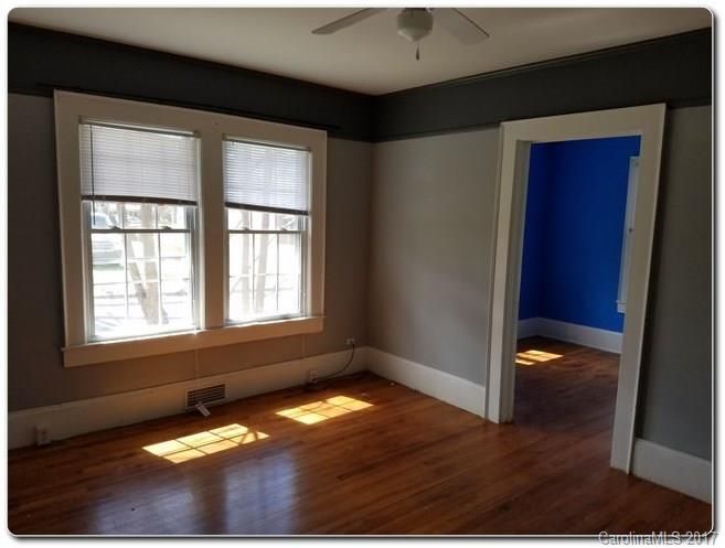 201 N Oak St, Lincolnton, NC 28092