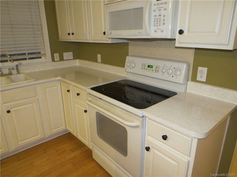 14013 Eldon Dr, Charlotte, NC 28277