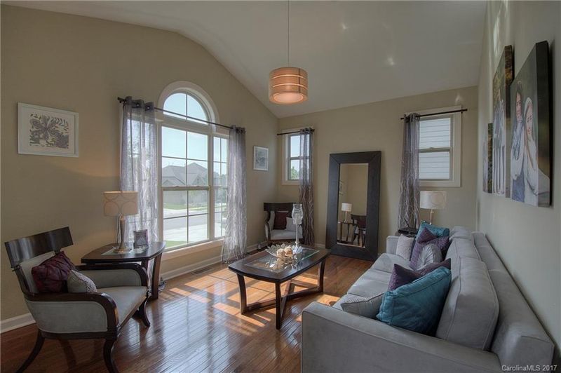 10632 Rippling Stream Dr, Concord, NC 28027