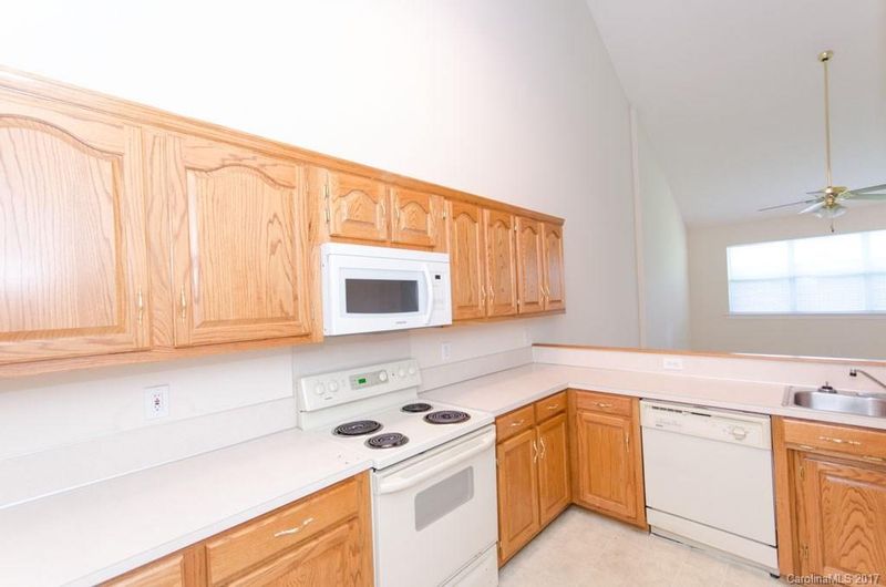 6280 Iris Ct #3 building 9, Denver, NC 28037