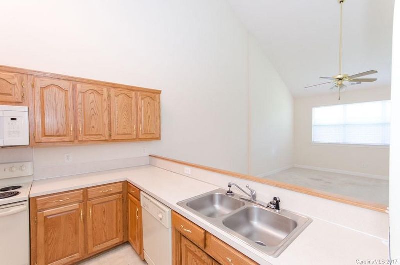 6280 Iris Ct #3 building 9, Denver, NC 28037