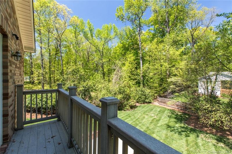 3301 Woodwardia Dr, Charlotte, NC 28210