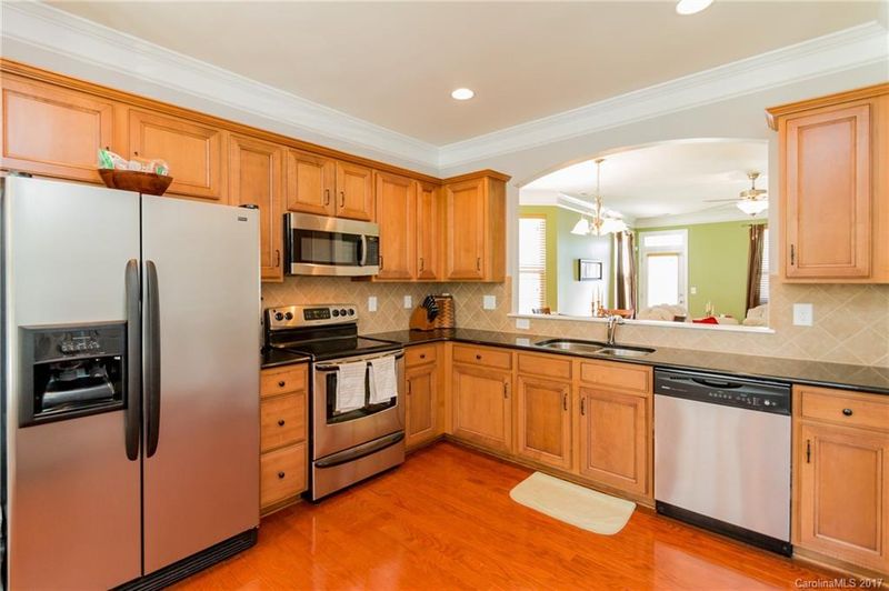 2106 Aston Mill Pl, Charlotte, NC 28273